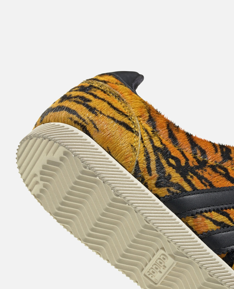 adidas Japan Women (Yellow/Core Black/Cream Yellow) Adidas